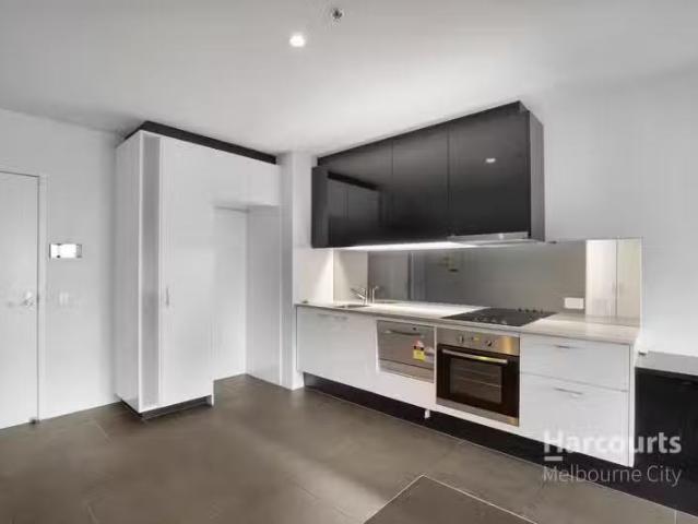 406S/220 Spencer Street, MELBOURNE, VIC 3000 Apartment for R.