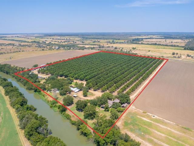 4075 W US Highway 190 C