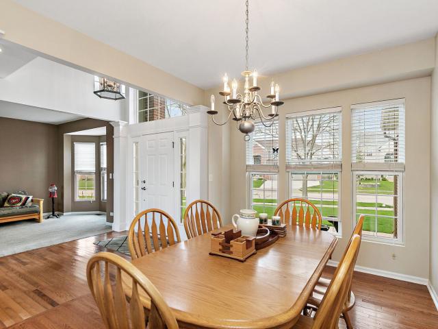 4077 Stratford Lane