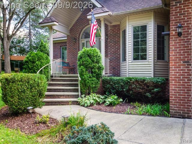 4070 Cottontail Lane