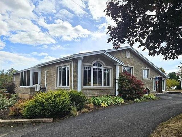 4072 Rue Principale, Tracadie, NB, E1X 1B7 house for sale | Listing ID NB127472 | Royal LePage