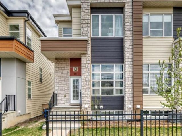 407 1 Bayside Avenue Sw, Airdrie, AB, T4B 4B5 townhouse for sale | Listing ID A2311 | Royal LePage
