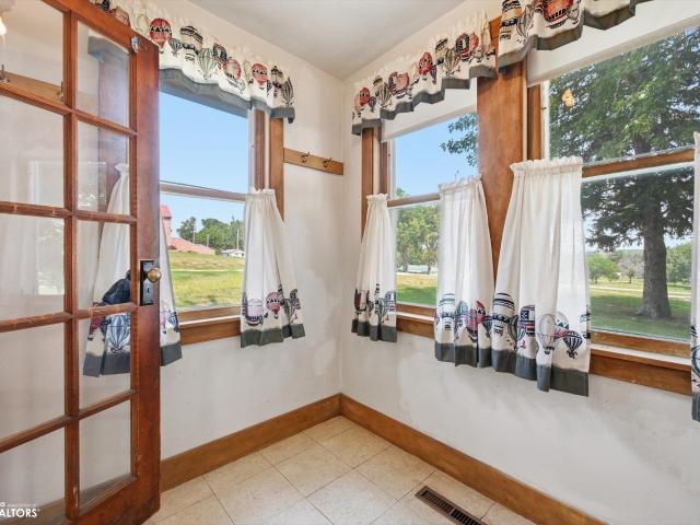 407 5th Street