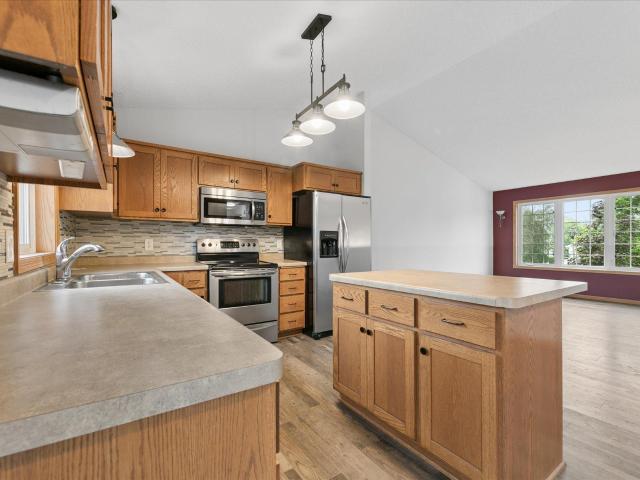407 66th Street SW