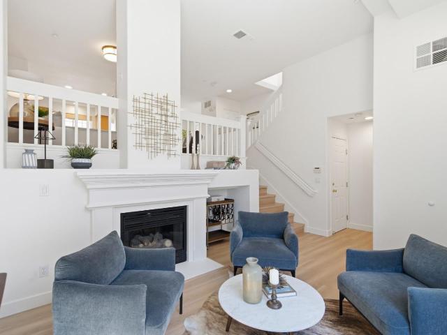 407 Charlott Lane