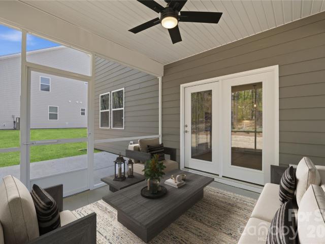 407 Alameda Way