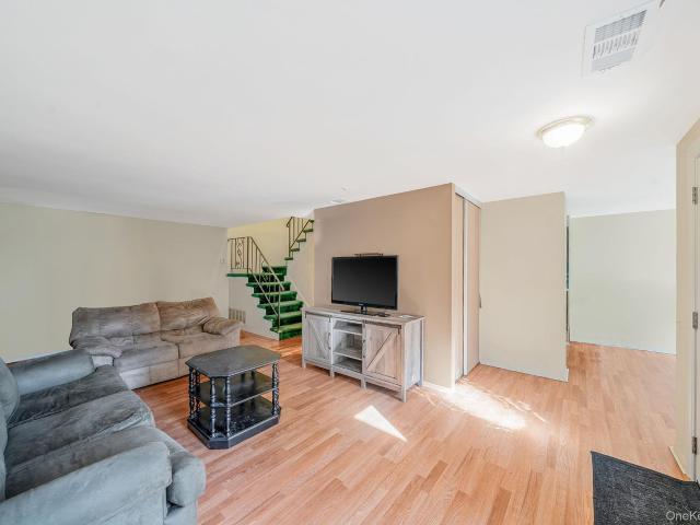 407 Birchwood Road