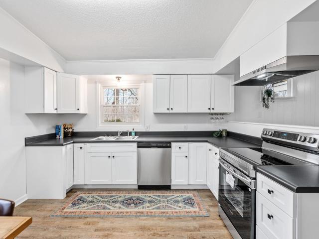 407 Dogwood Ln, Travelers Rest, SC 29690 | MLS #1582
