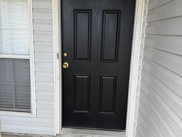 407 Denise St