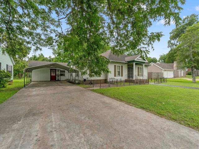 407 e main st