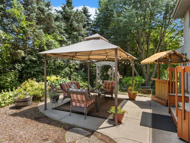 407 Fairbrook Court