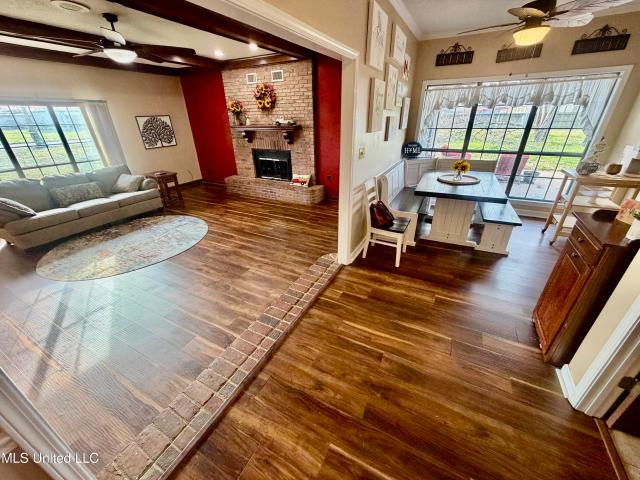 407 Juniper Lane