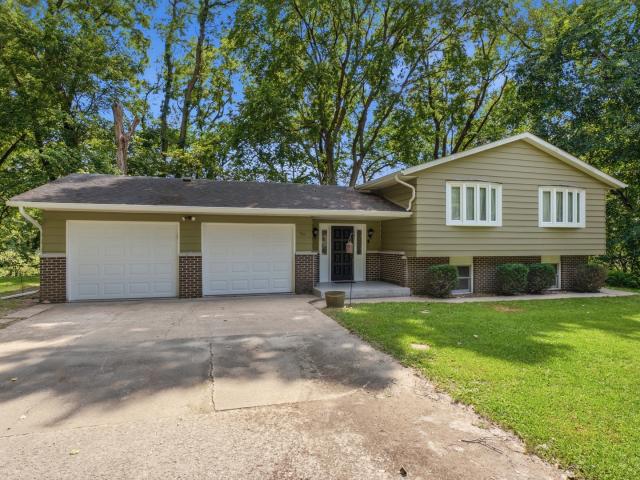407 Oak Boulevard