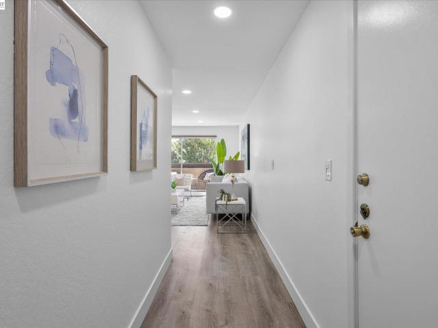 407 Orange St 310