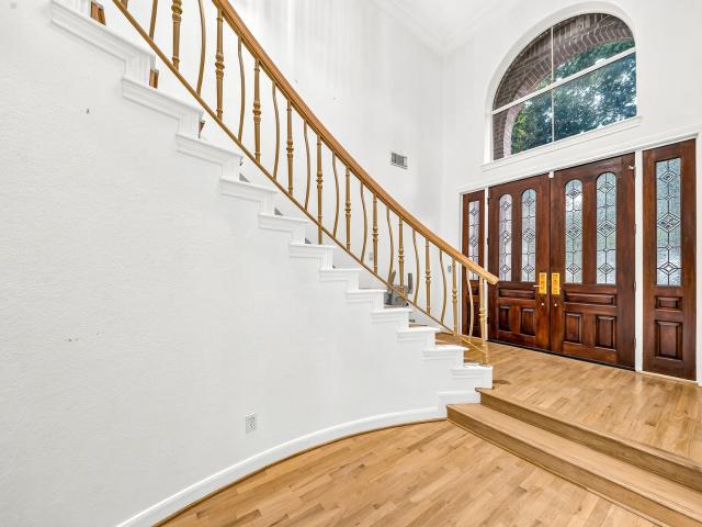 407 Lakeside Boulevard, Sugar Land, US, TX