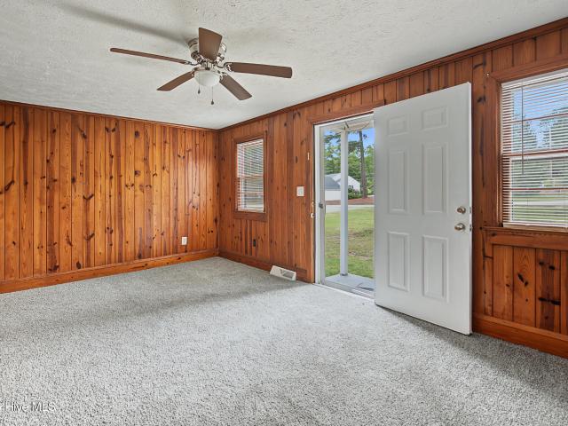 407 Spencer Road