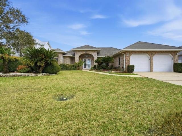 407 Palm Dr, Flagler Beach, FL 32136 | MLS #FC316185