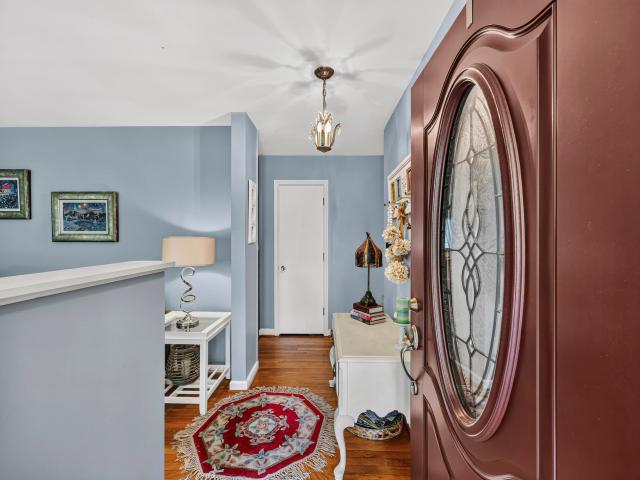 407 Rose Lane