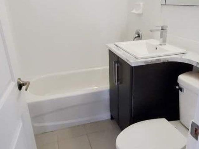 408 1140 Ramsey View Court, Sudbury Remote Area