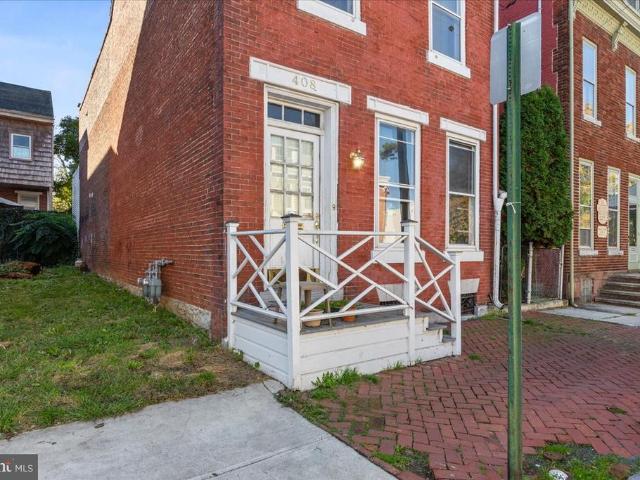 408 Chestnut Street