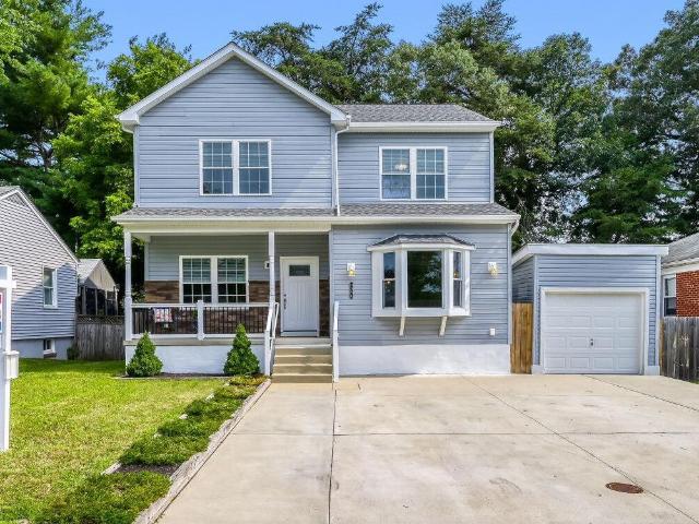 408 A 7Th Avenue NE