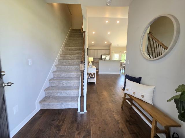 408 Barbaro Ct