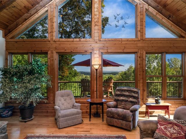 408 Broomtail Lane