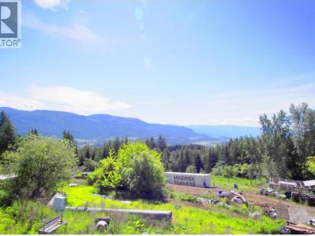 408 Grandview Bench Road, Grindrod, BC, V0E 1Y0 house for sale | Listing ID 10390 | Royal LePage