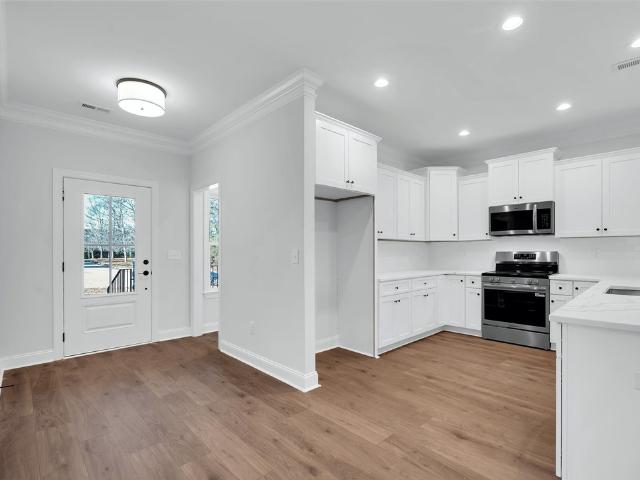 408 Falcons Lair West Drive