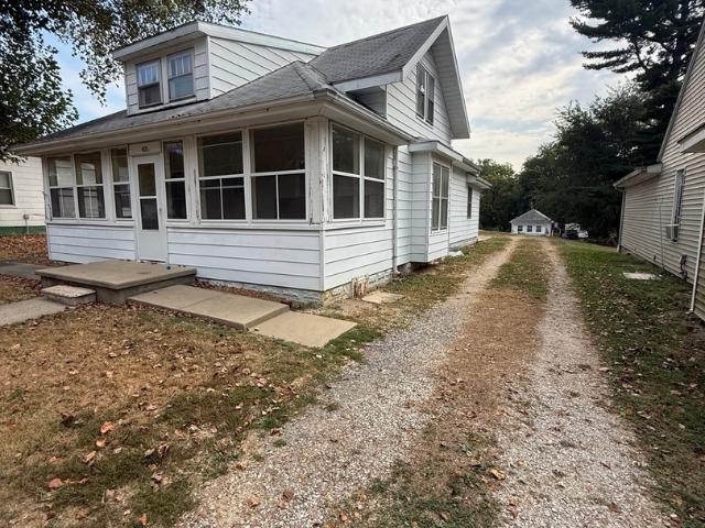408 N 1st Street
