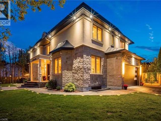 408 Seabourne Drive, Oakville, ON, L6L 4G1 house for sale | Listing ID 40862 | Royal LePage