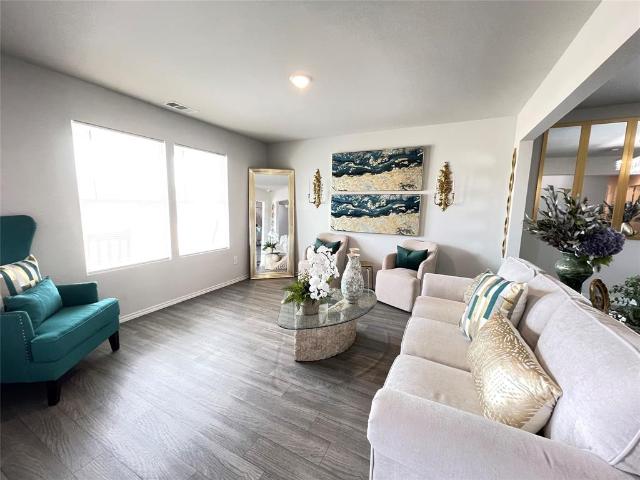 408 Parker Oaks Drive