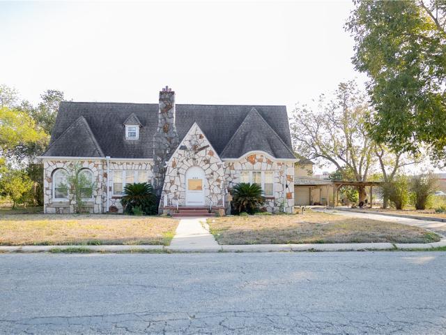 408 W 5th St, Alice, TX 78332 | MLS #468443
