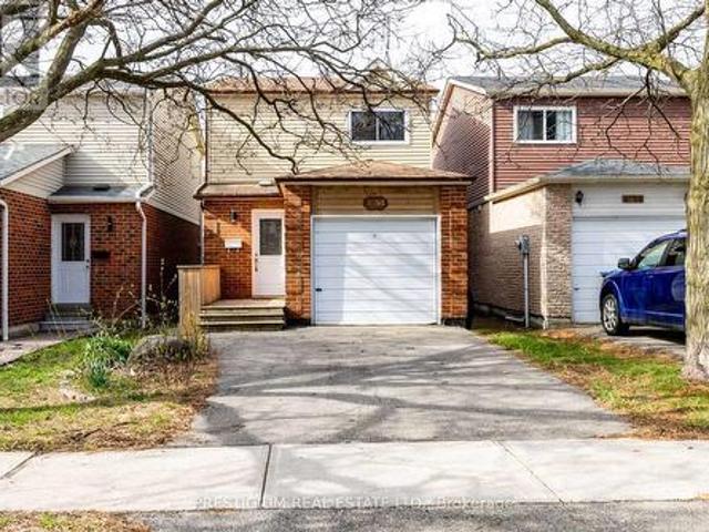 4094 Teakwood Drive, Mississauga, ON, L5C 3L6 house for sale | Listing ID W13599 | Royal LePage