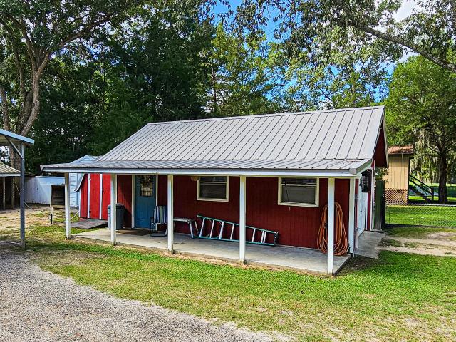 4093 Prices Bridge Lane