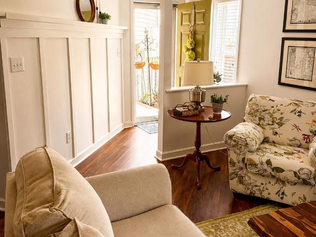 409 Commerce Avenue # B