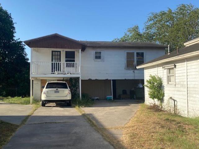 409 Chaparral St, Alice, TX 78332 | MLS #411812