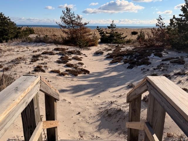409 A Dune Rd, Westhampton Beach, NY 11978 | MLS #974020