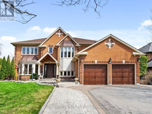 409 Alex Doner Drive, Newmarket, ON, L3X 1C6 house for sale | Listing ID N13759 | Royal LePage