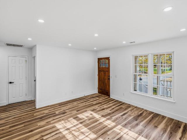 409 Gower St, Greenville, SC 29611 | MLS #334911