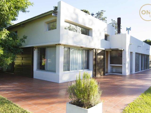 409 esquina 136
