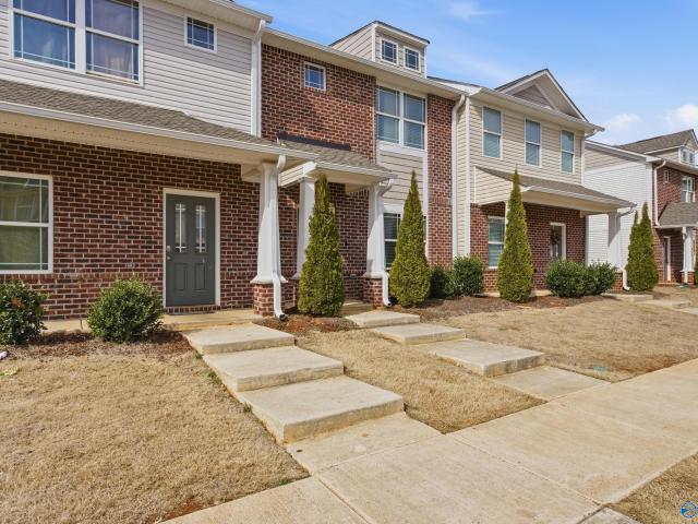 409 Falls Pointe