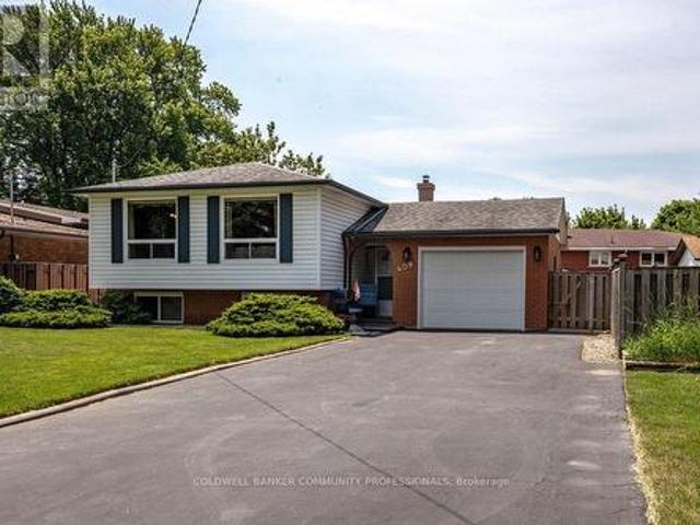 409 Mohawk Road W, Hamilton, ON, L9C 1W5 house for sale | Listing ID X13791 | Royal LePage
