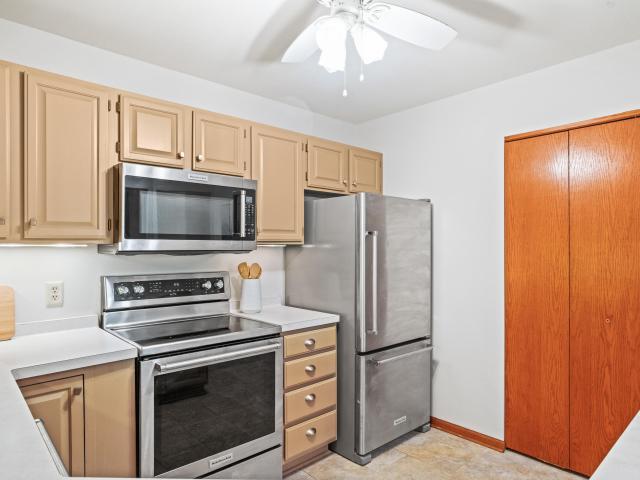 409 N Main St, Unit B
