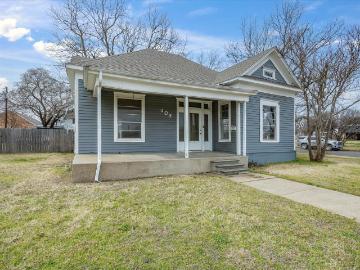 409 NW Main, Ennis, TX 75119 | MLS #21184