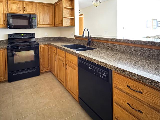 409 SE Delaware Avenue 211
