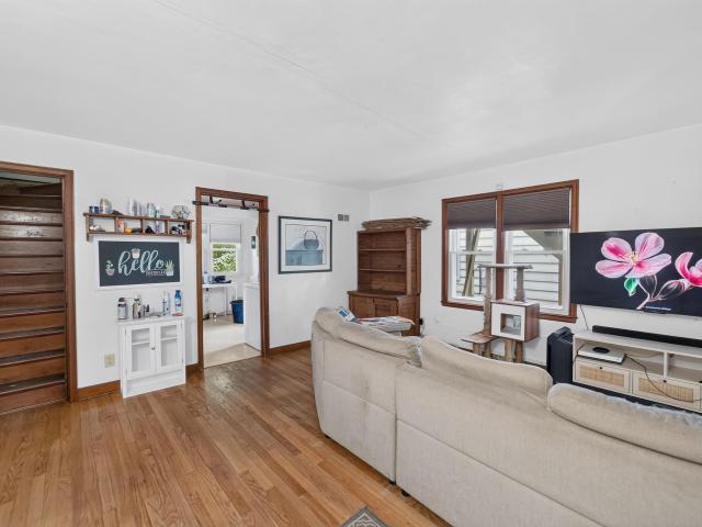 409 Stang Street