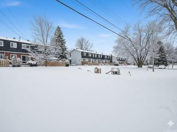 Townhouse for rent in T, Brossard - Patio