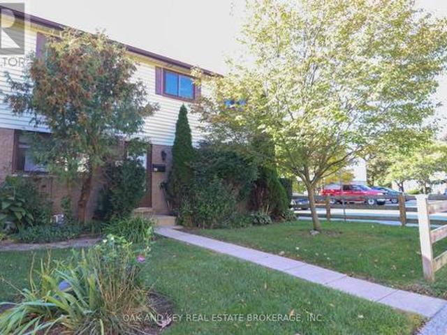 40 825 Dundalk Drive, London South Q, ON, N6C 3V6 townhouse for sale | Listing ID X13876 | Royal LePage