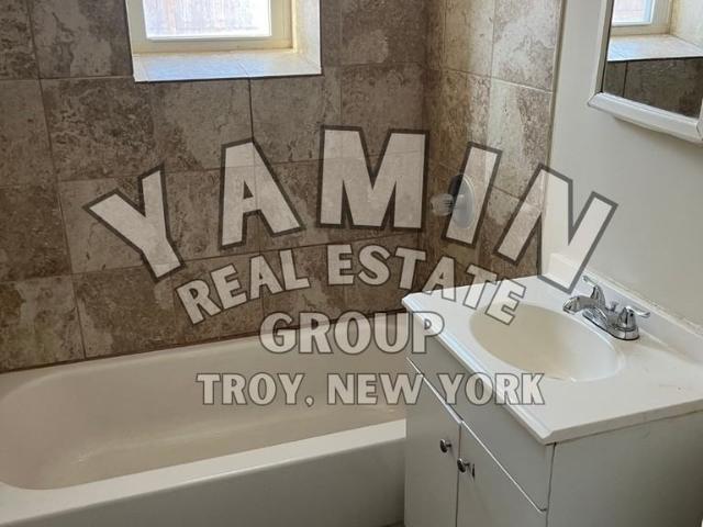 40 102nd Street 2 Bedroom Apartment for Rent at 40 102nd St, Troy, NY 12180